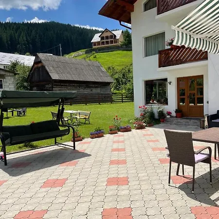 Guest house Pensiunea Padurea Moeciu De Sus